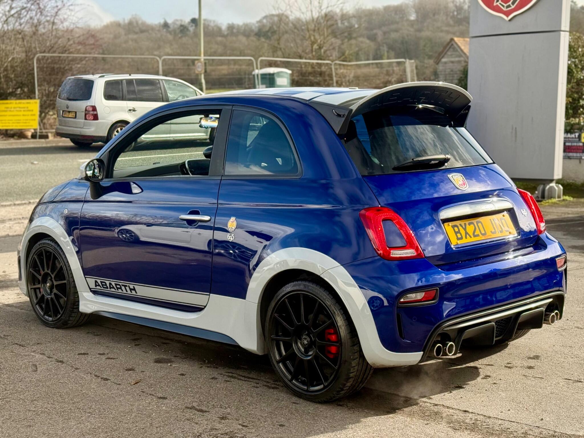 Abarth 695