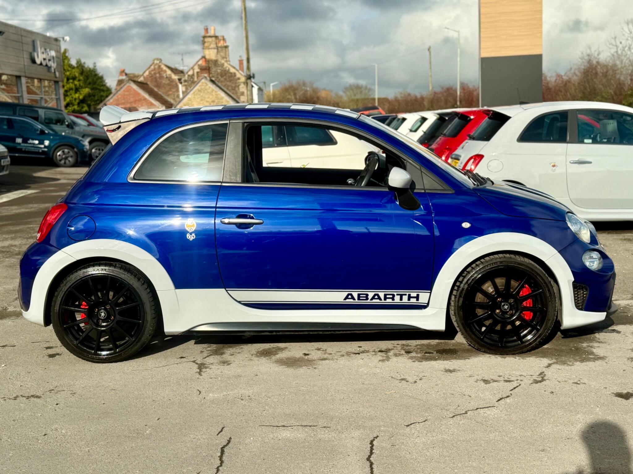 Abarth 695