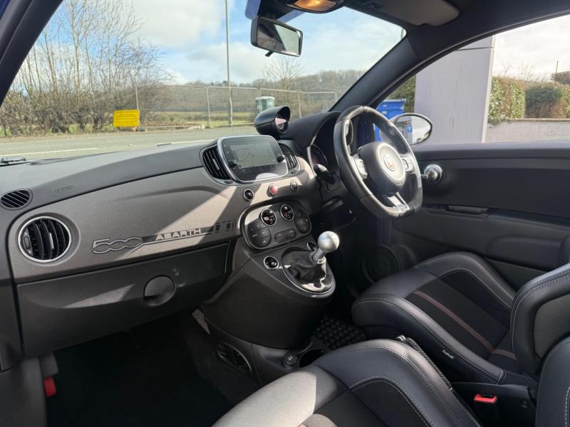 Abarth 695