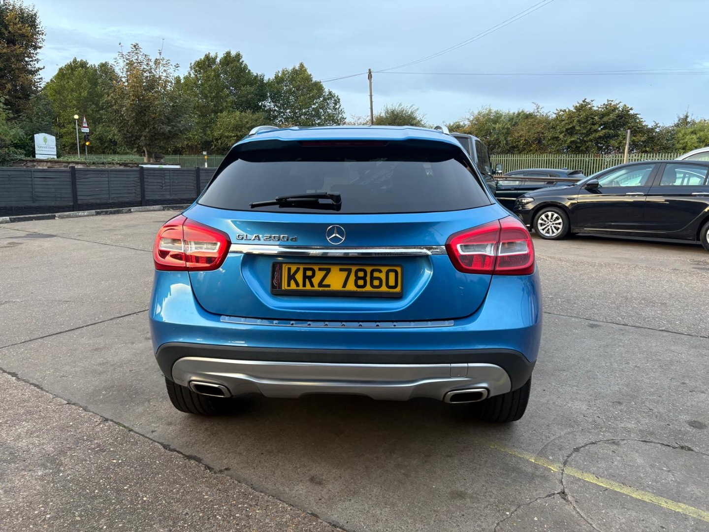 Mercedes-Benz GLA