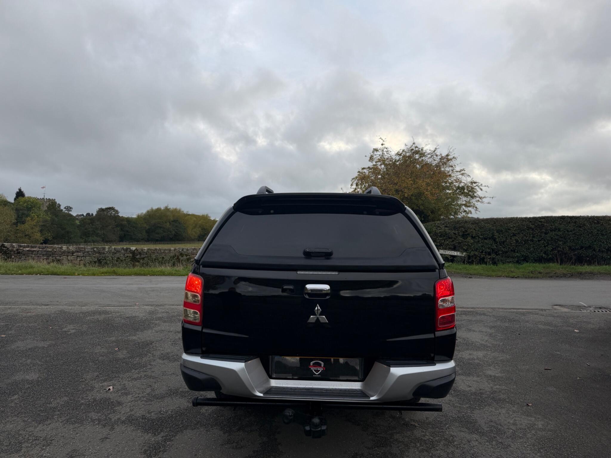 Mitsubishi L200