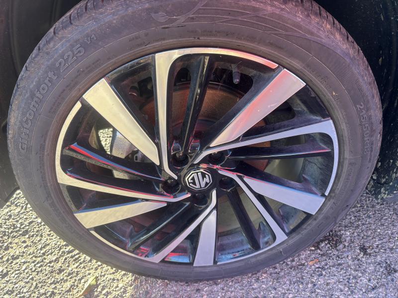 MG Motor UK ZS