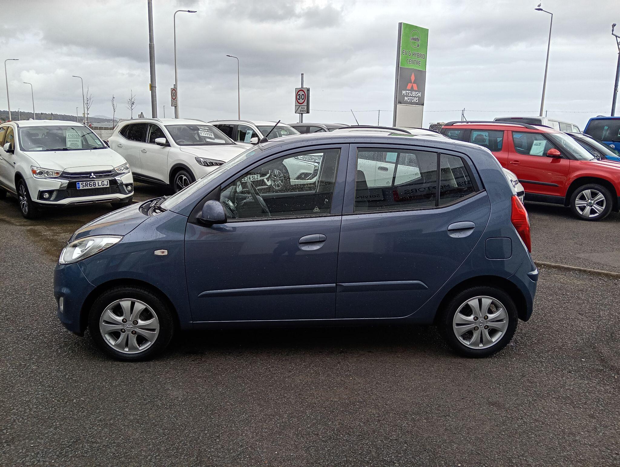 Hyundai i10