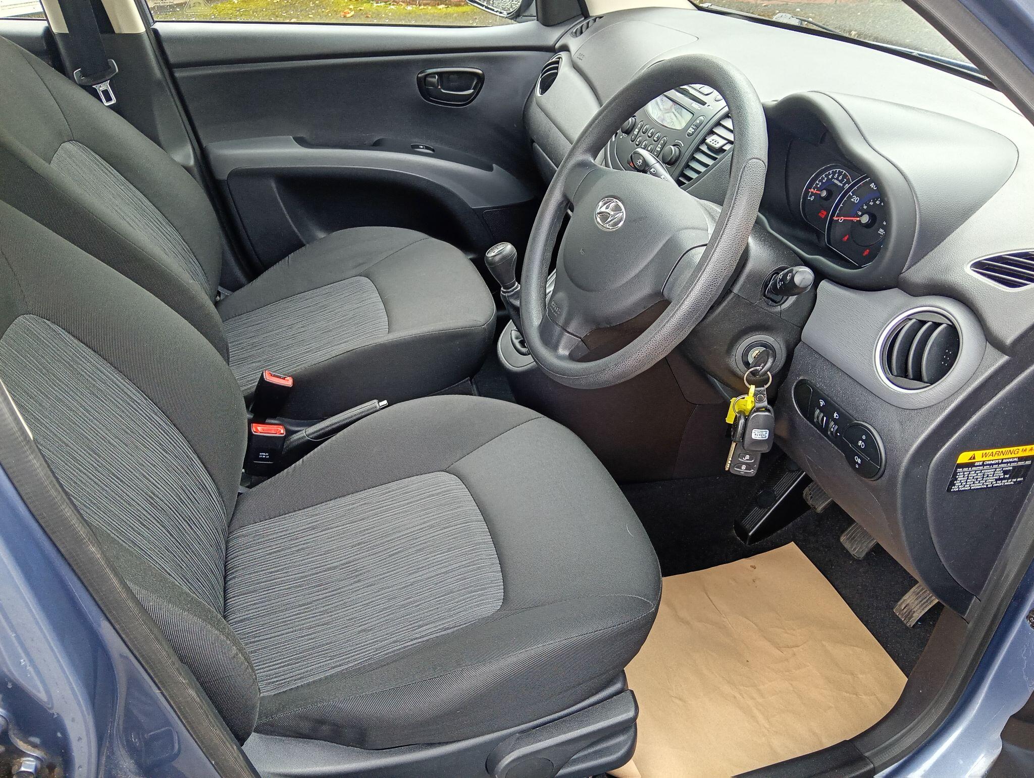 Hyundai i10