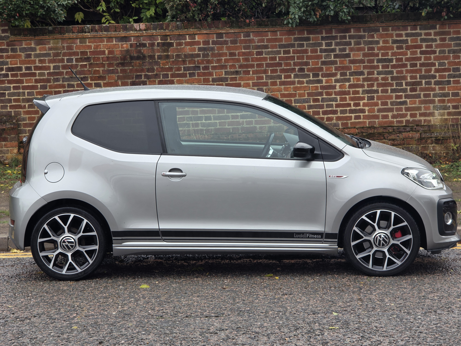 Volkswagen Up
