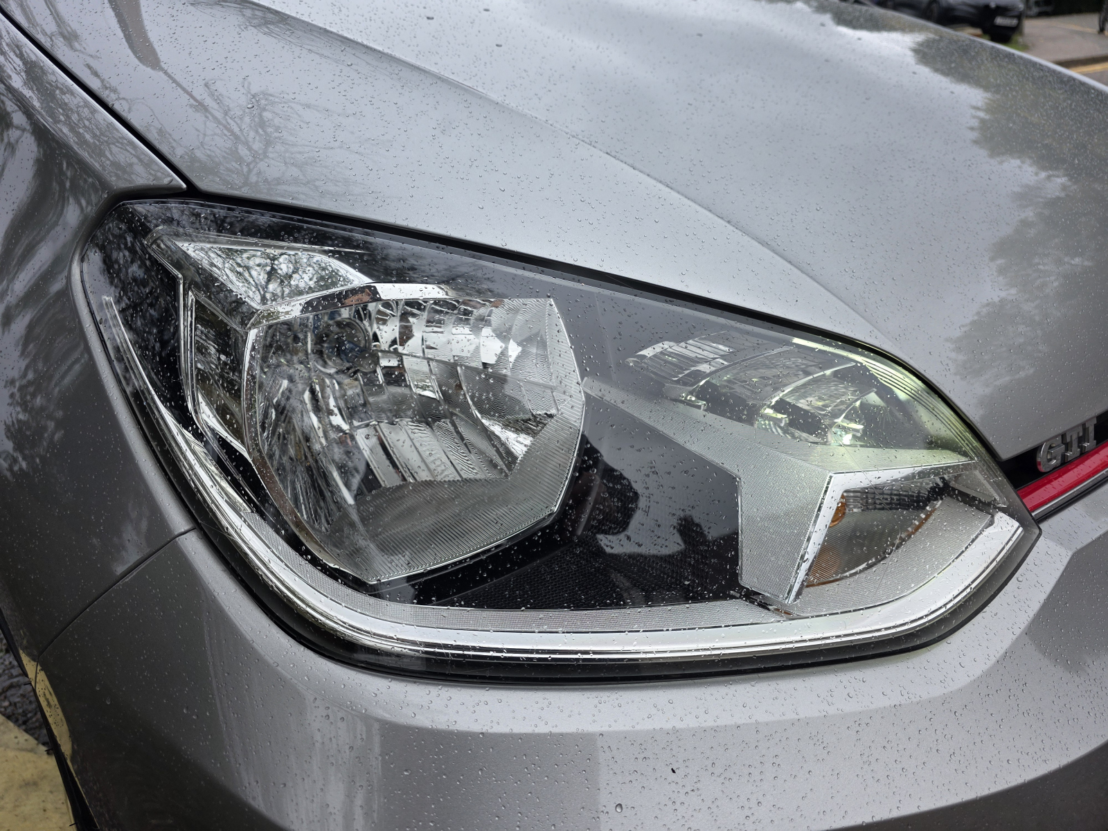 Volkswagen Up