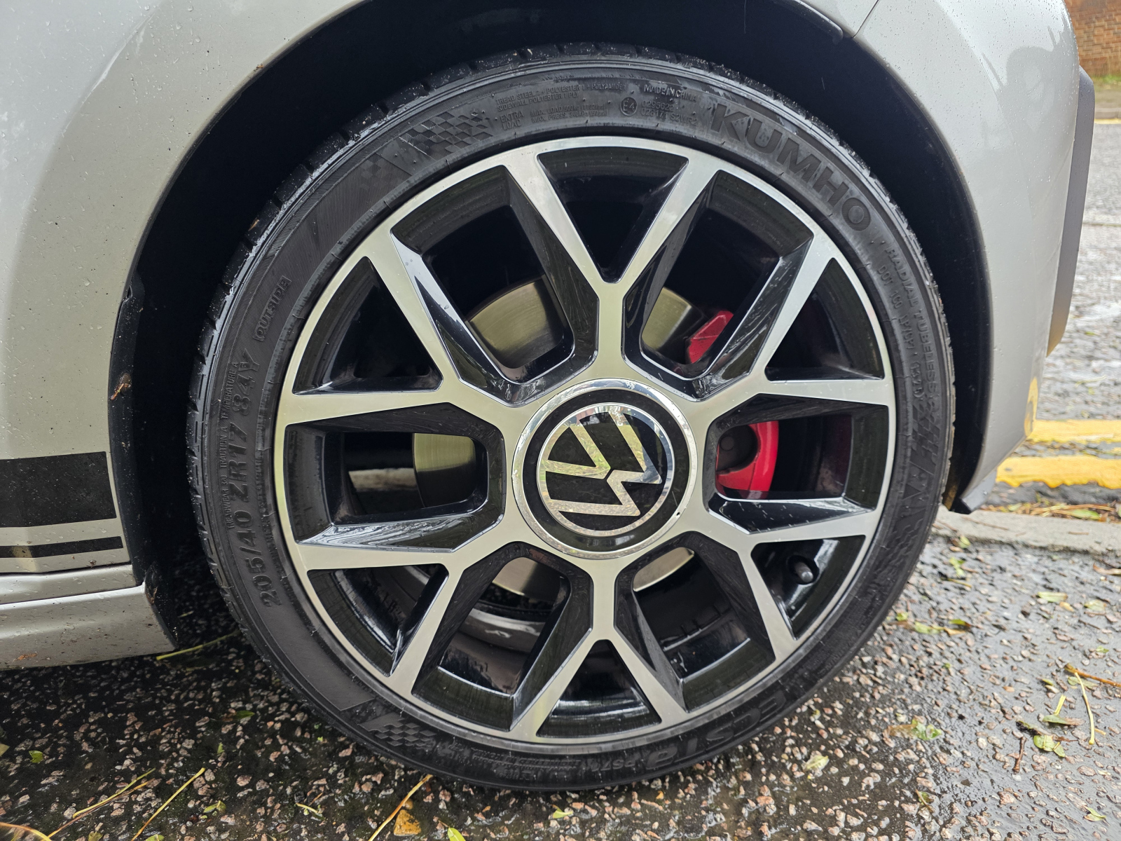 Volkswagen Up