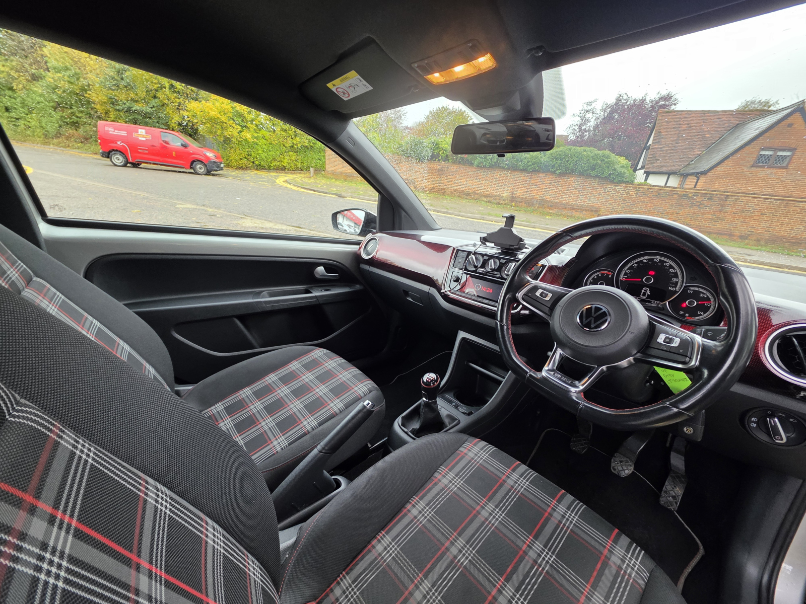 Volkswagen Up