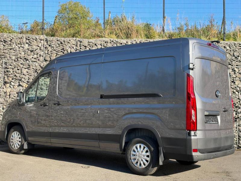 Maxus Deliver 9