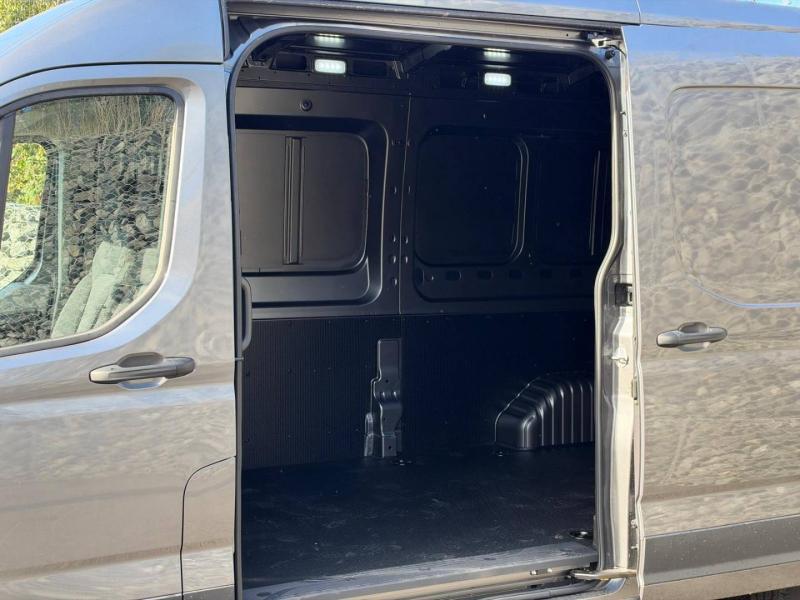 Maxus Deliver 9