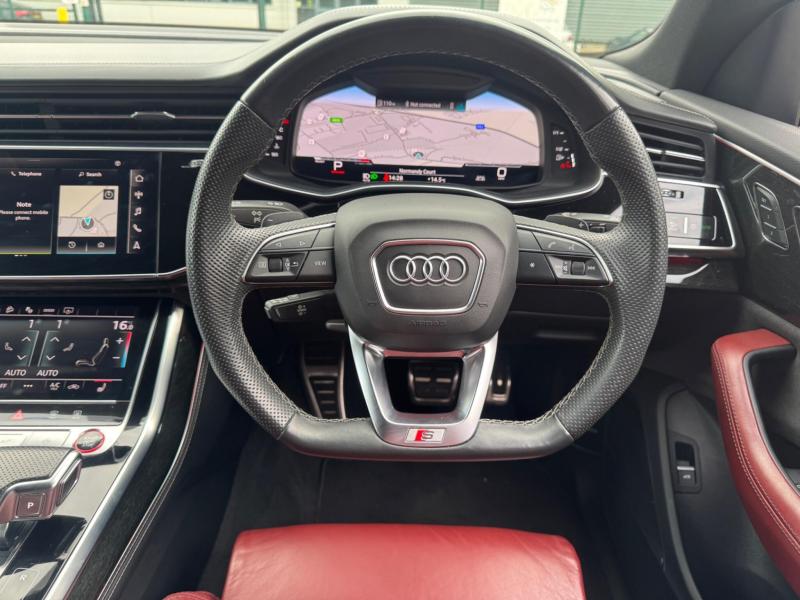 Audi SQ8