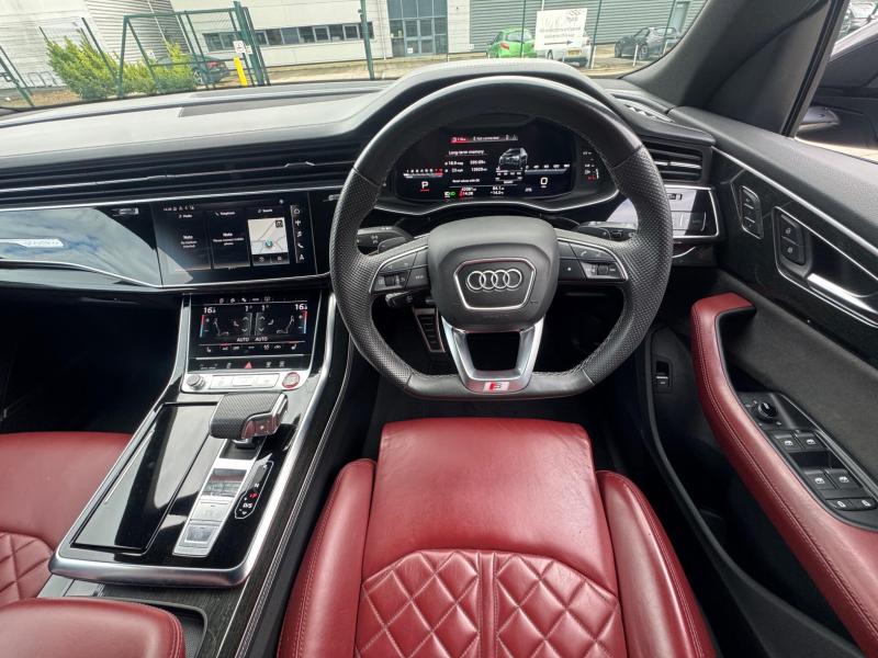 Audi SQ8