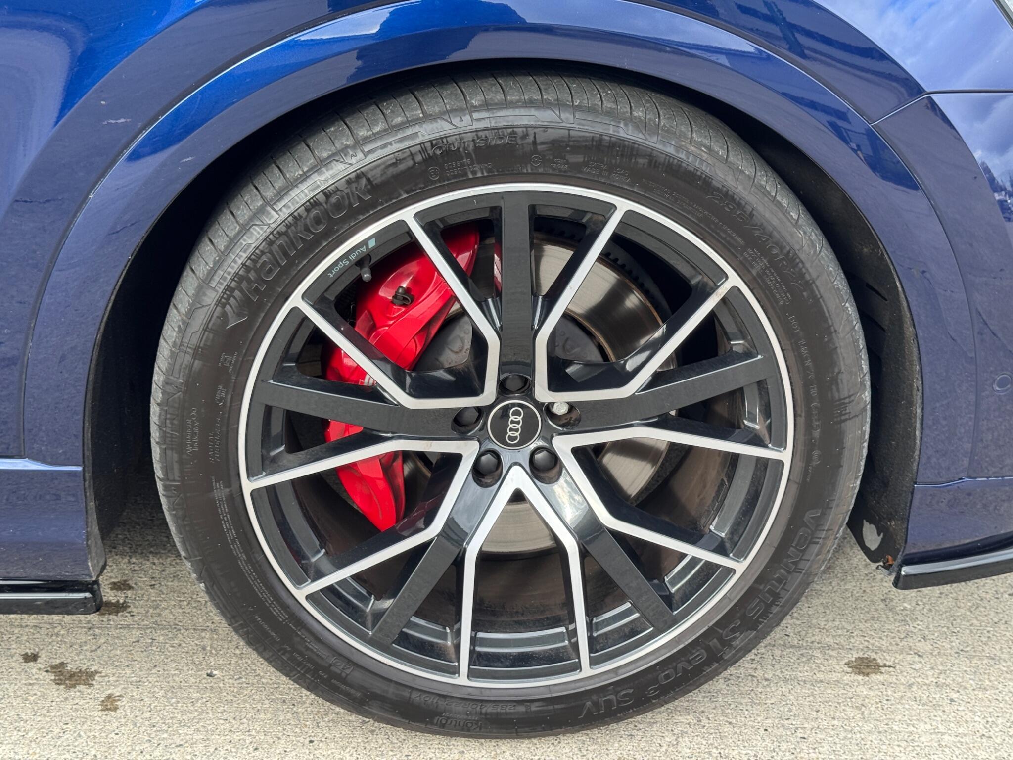 Audi SQ8