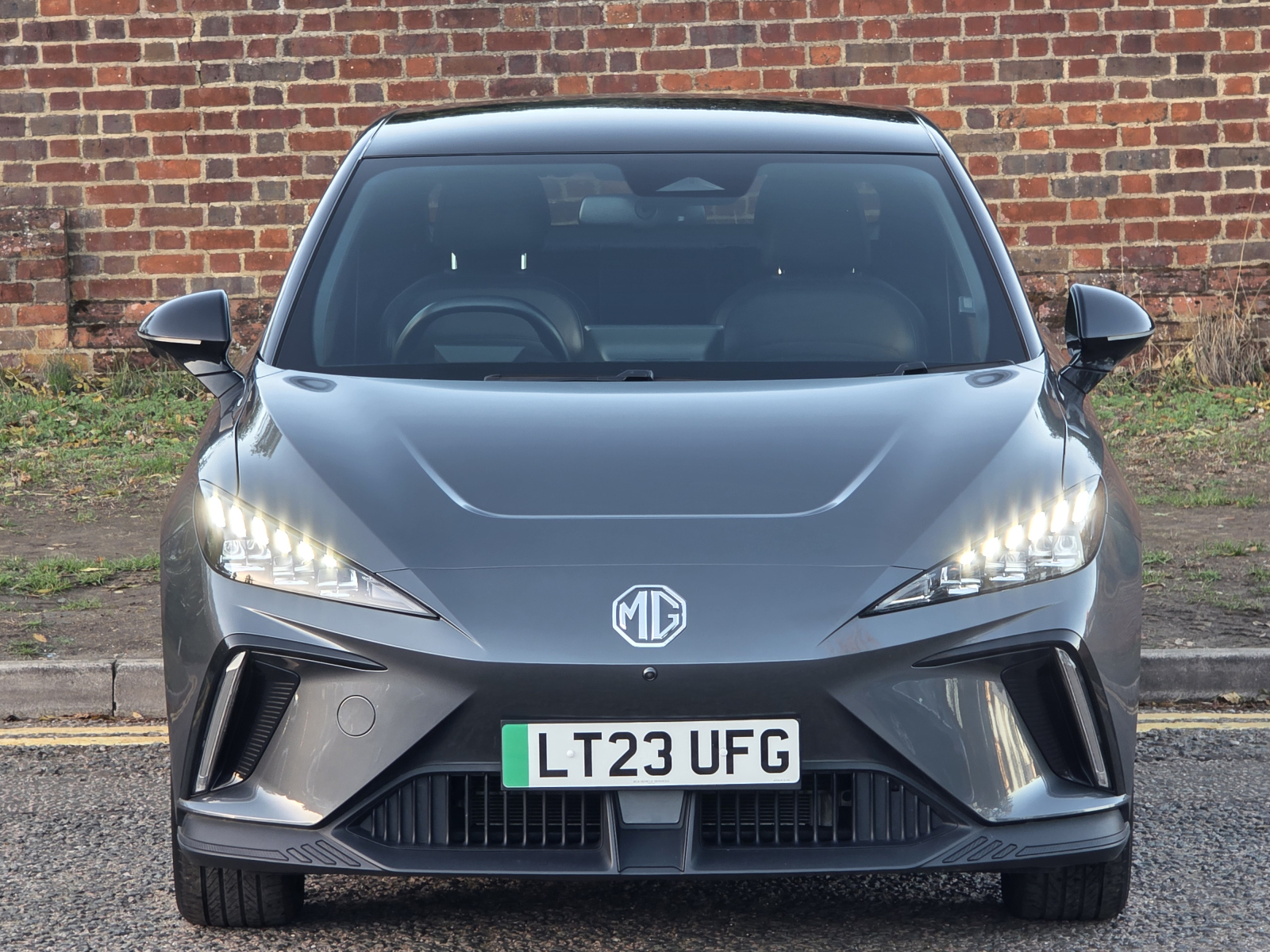 MG Motor UK Mg4