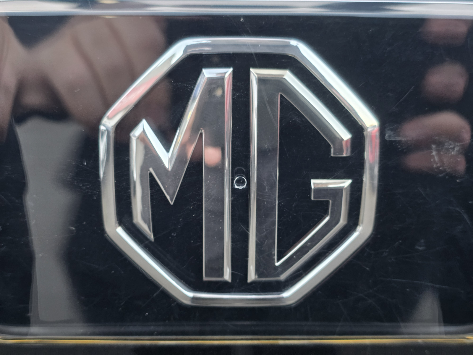 MG Motor UK Mg4