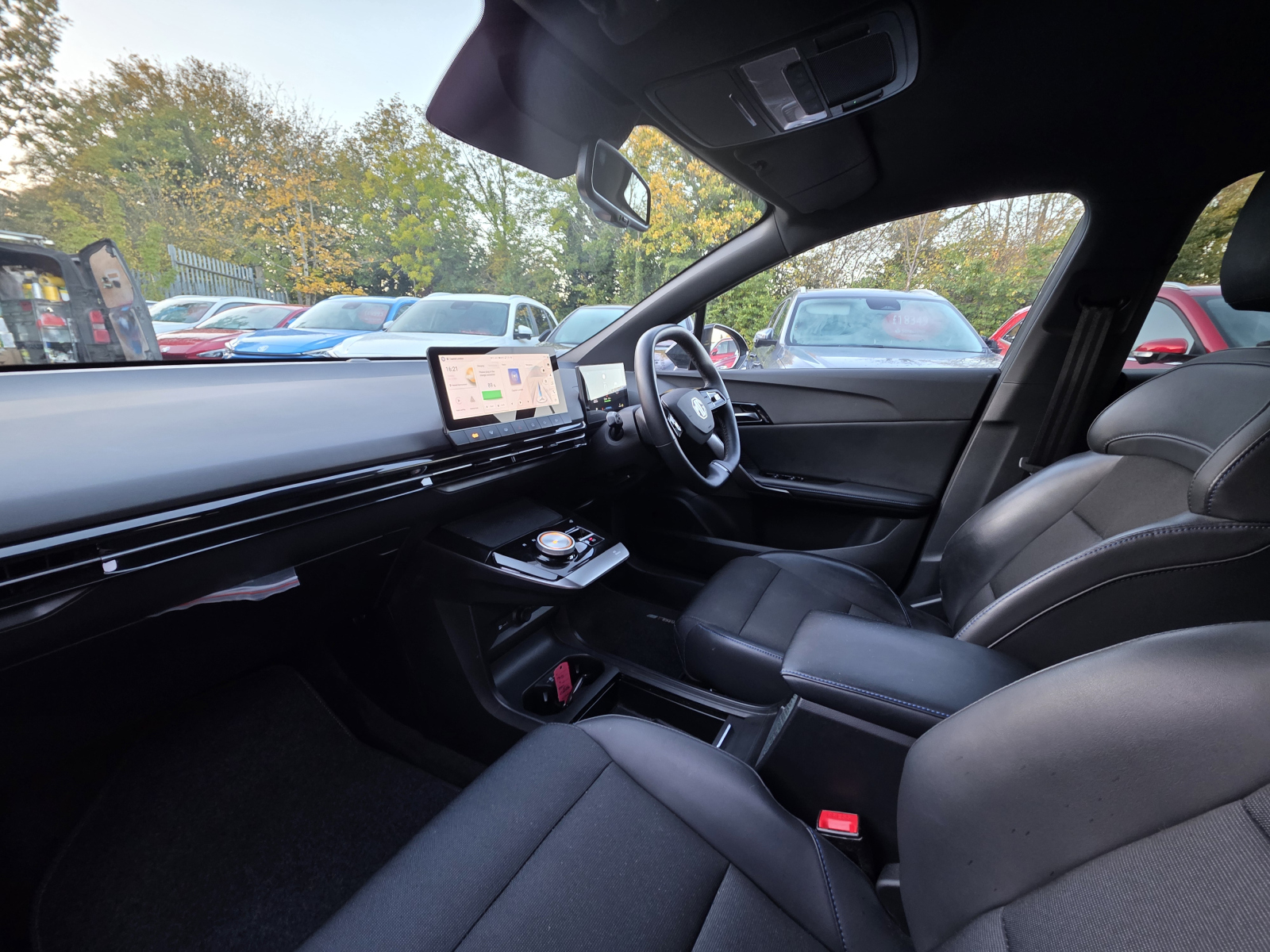 MG Motor UK Mg4