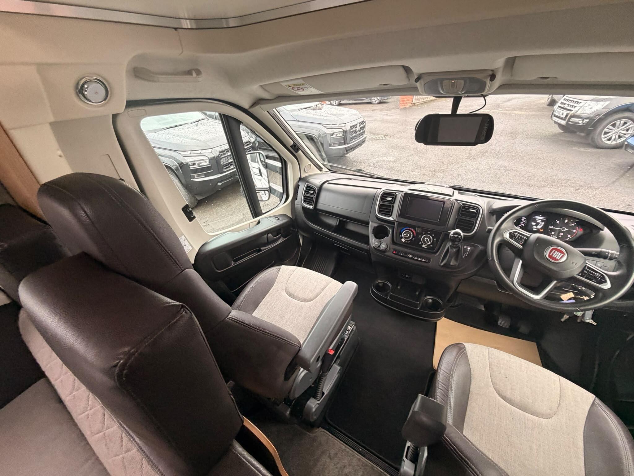 Adria Coral XL