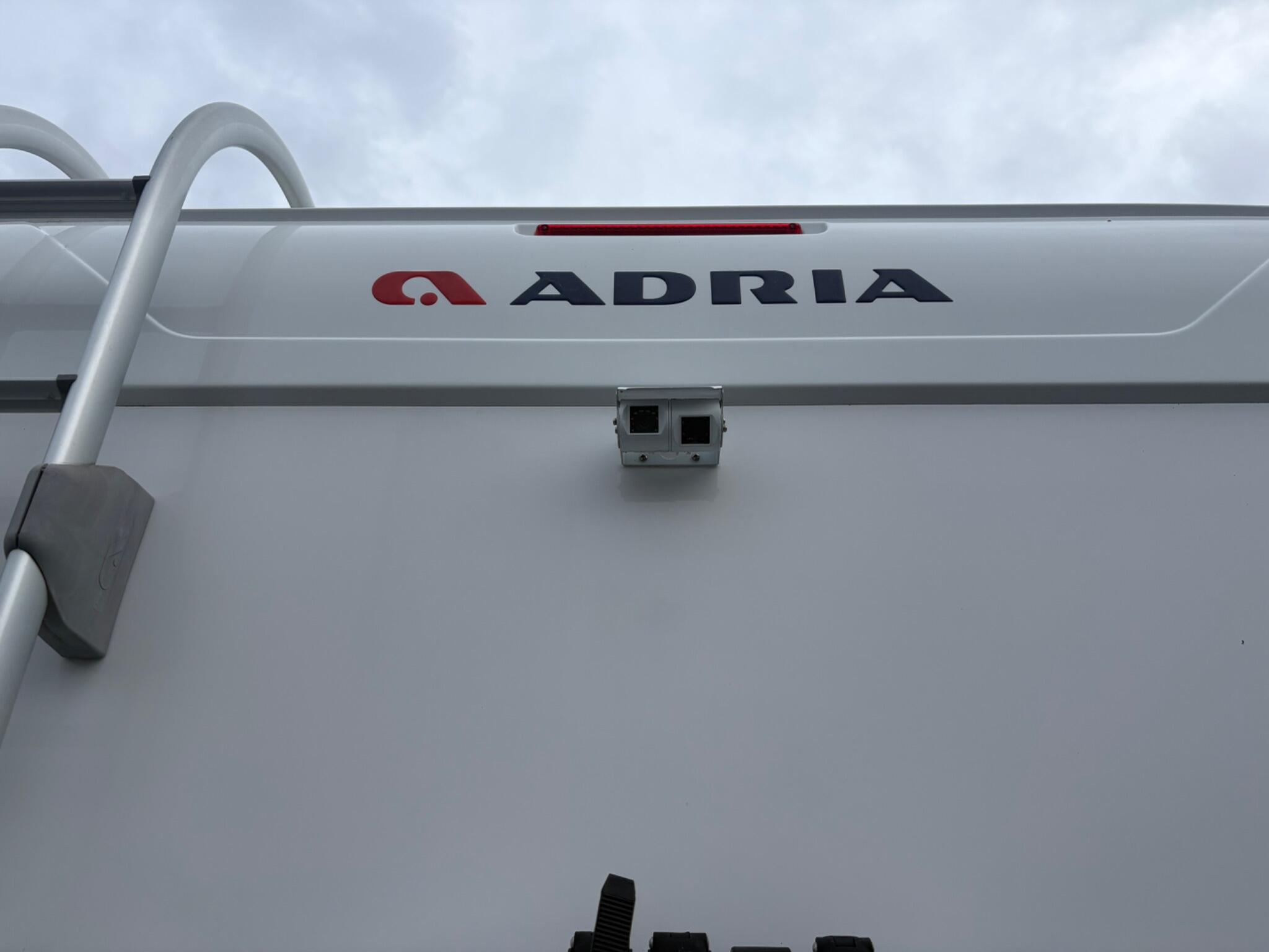 Adria Coral XL