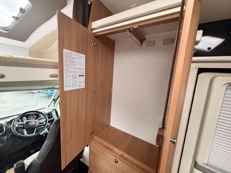 Adria Coral XL