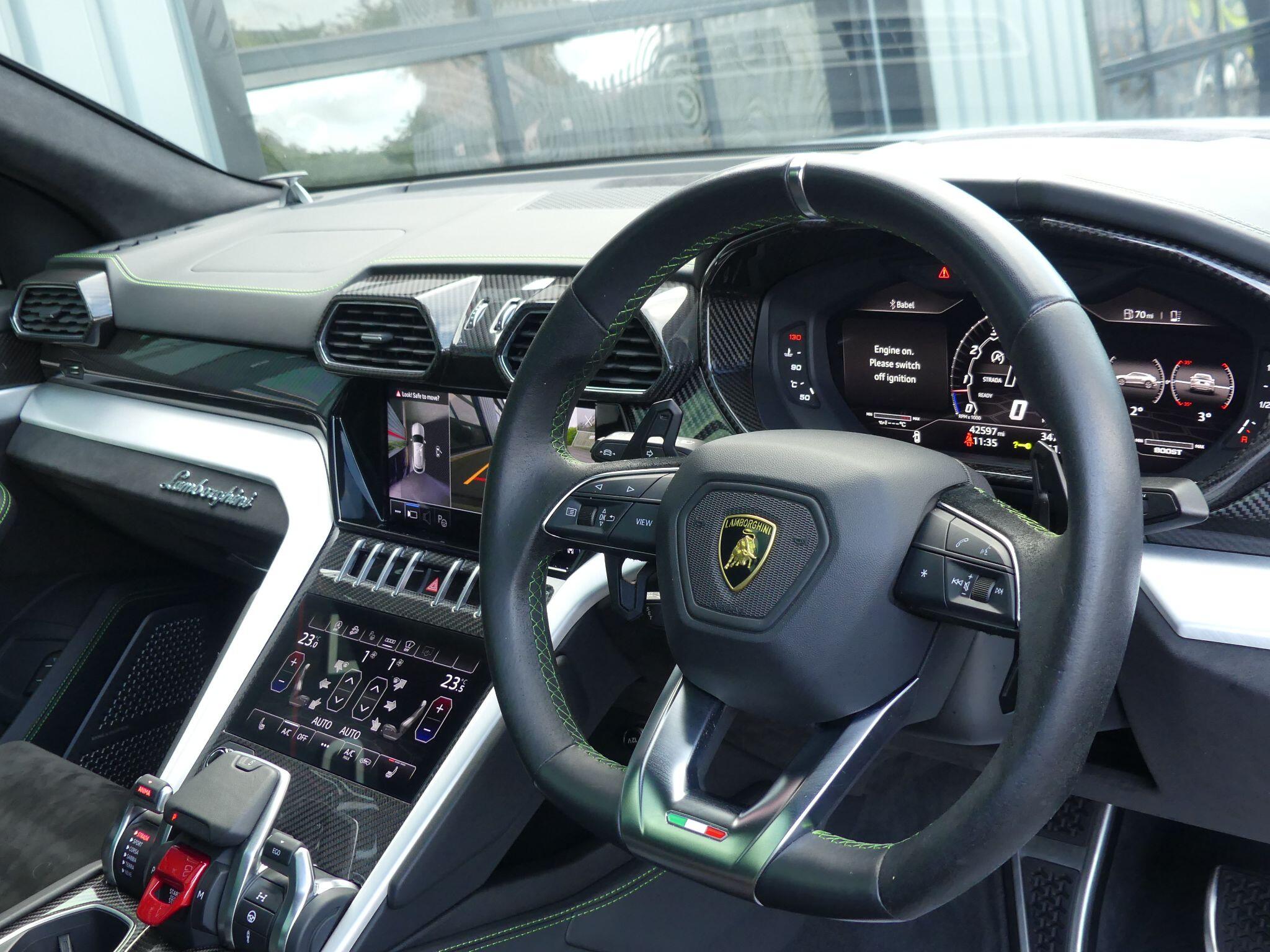 Lamborghini Urus