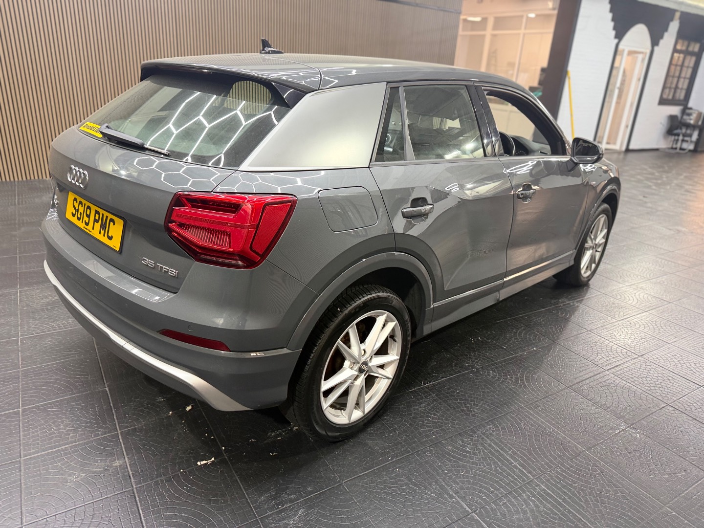 Audi Q2