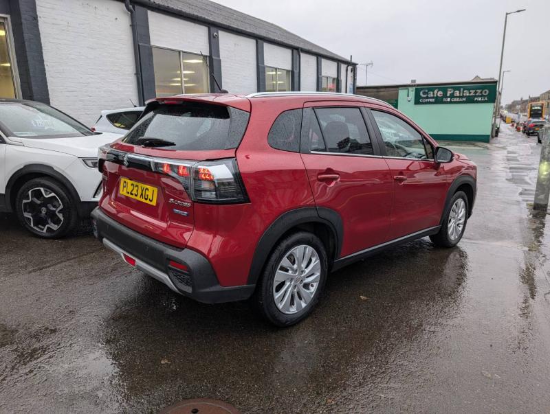 Suzuki S-Cross
