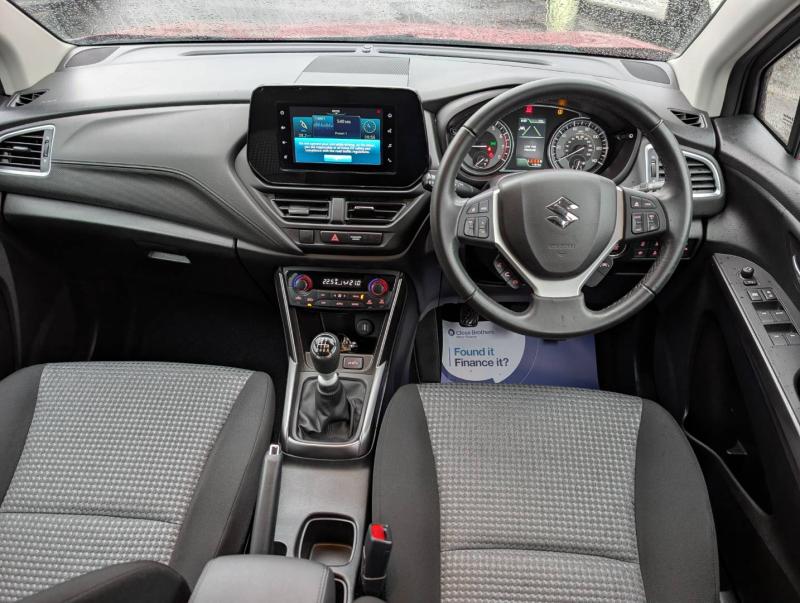 Suzuki S-Cross