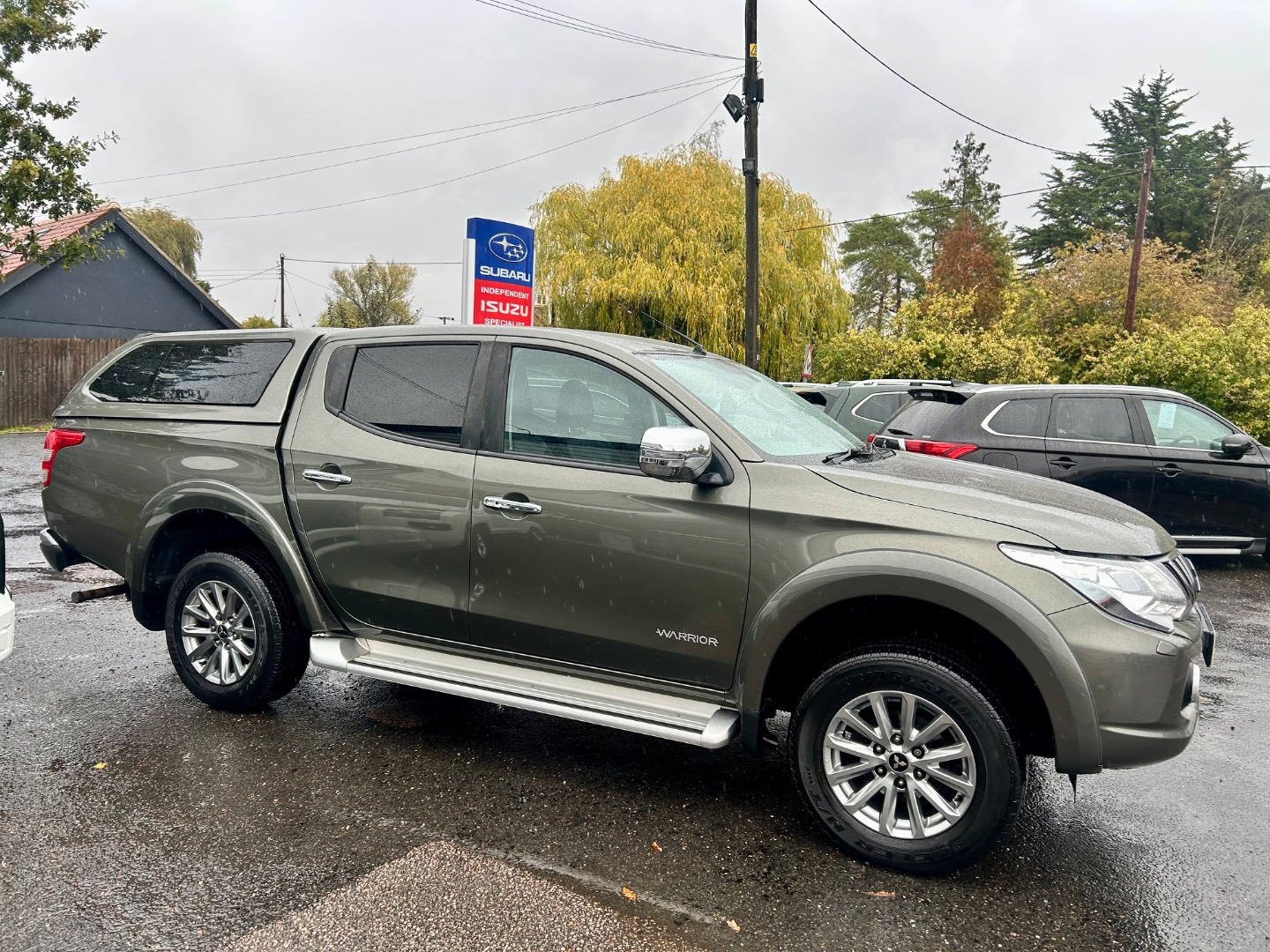 Mitsubishi L200