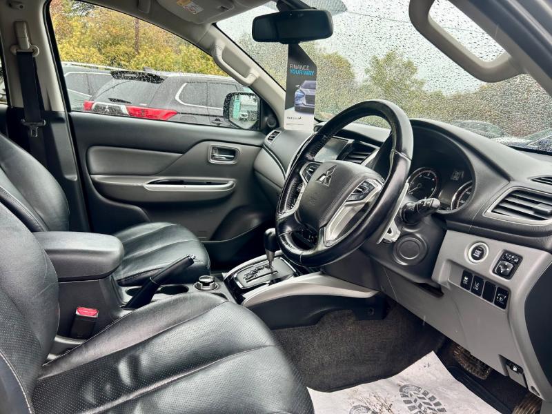 Mitsubishi L200
