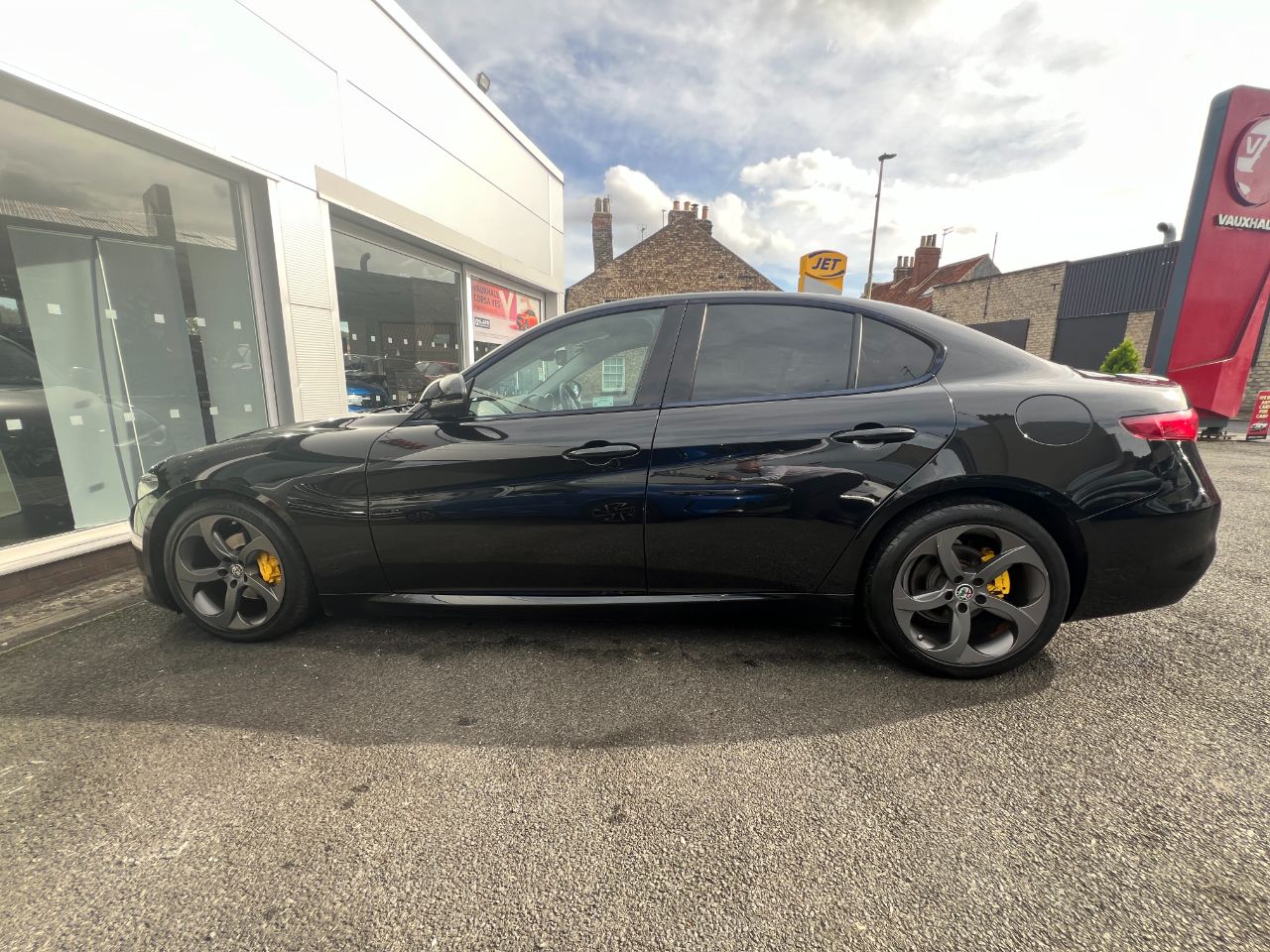 Alfa Romeo Giulia