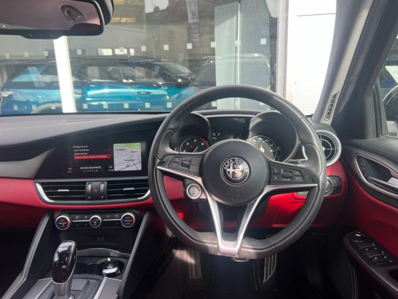 Alfa Romeo Giulia