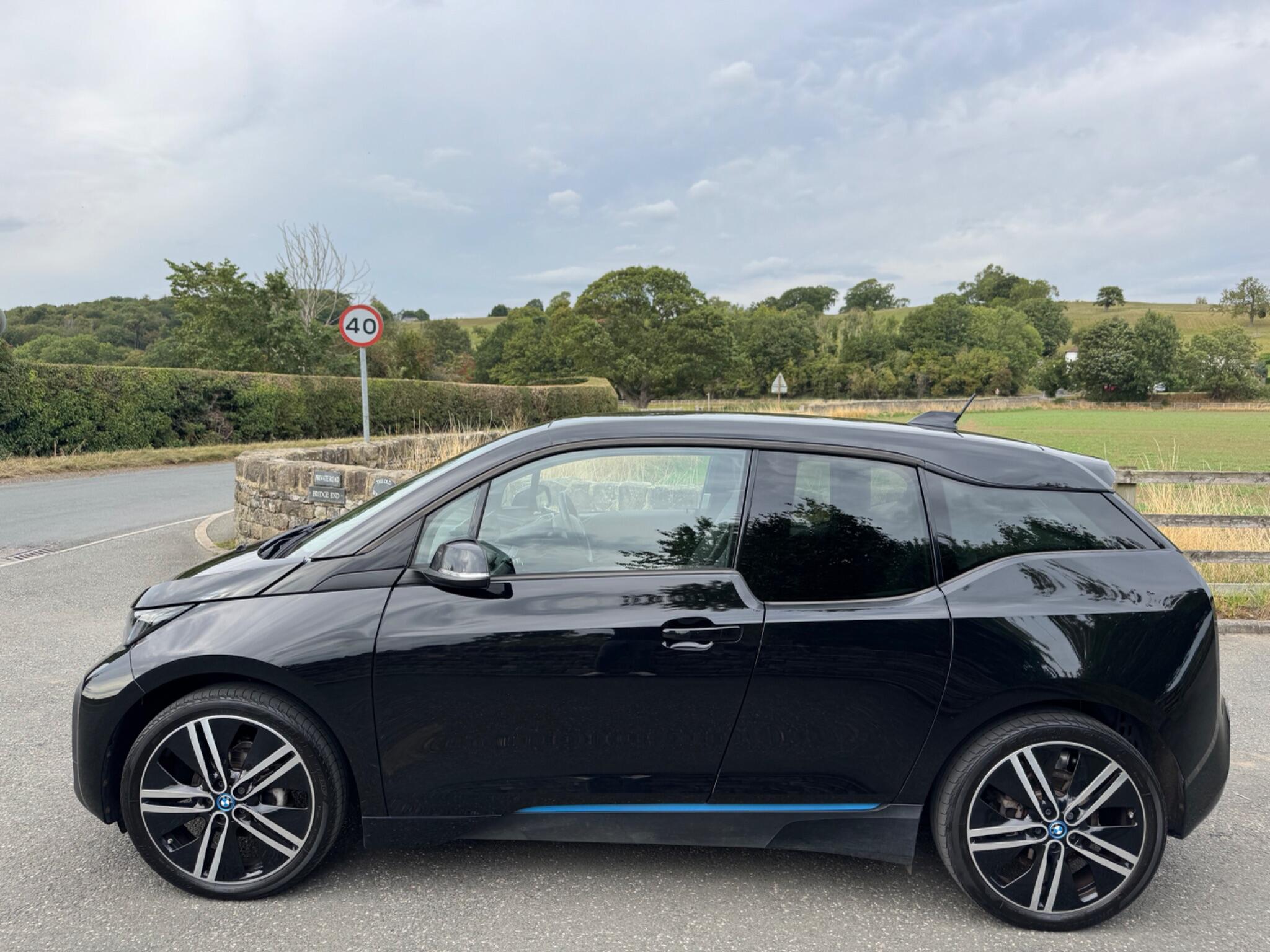 BMW I3