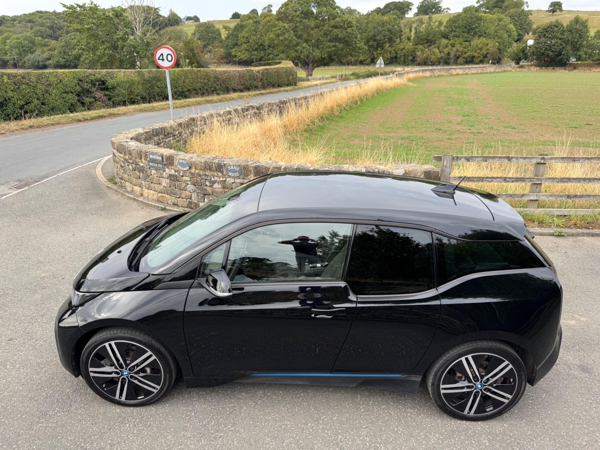 BMW I3