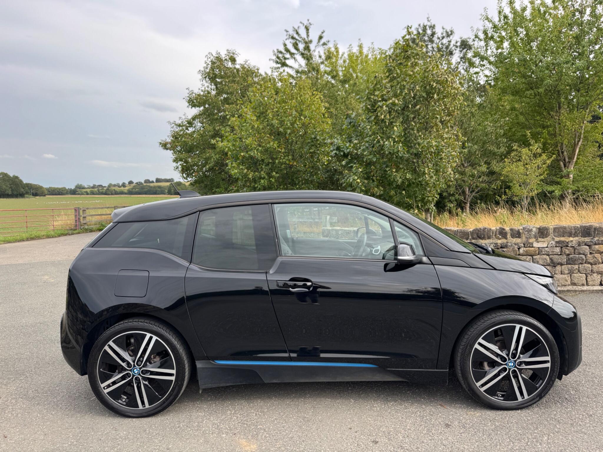 BMW I3