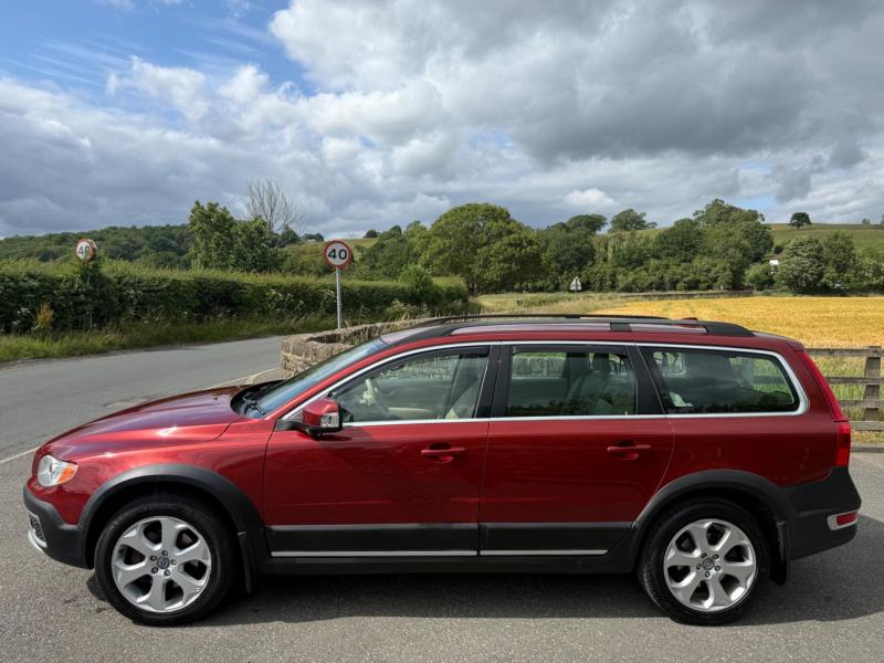 Volvo XC70