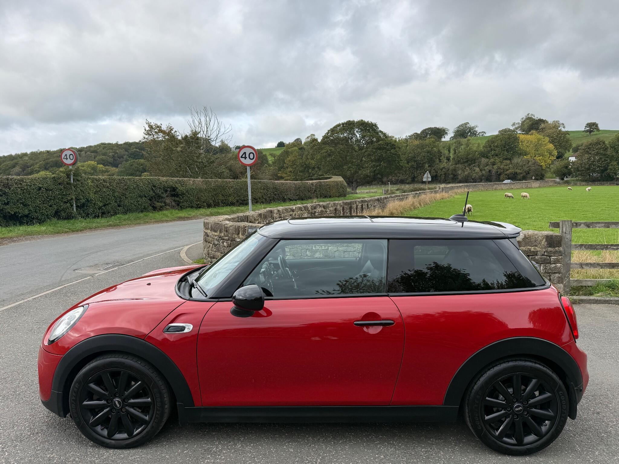 Mini Hatch