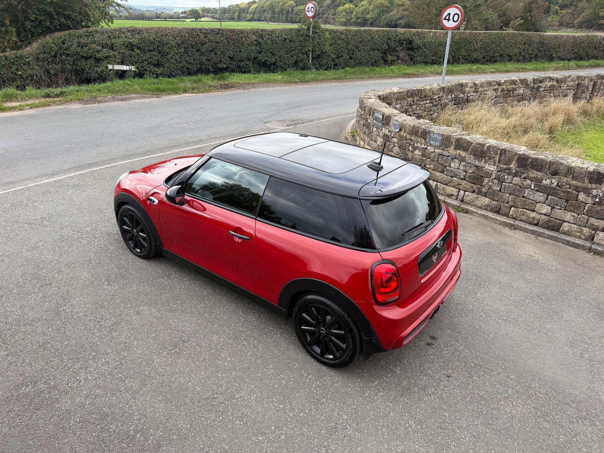 Mini Hatch