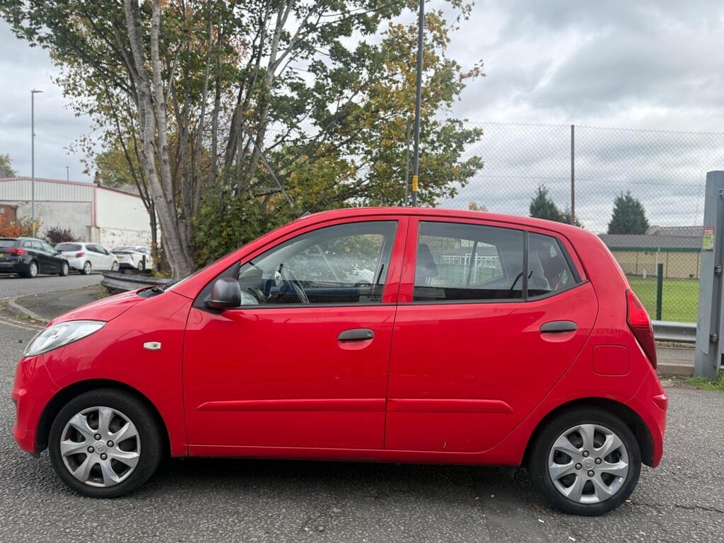 Hyundai i10