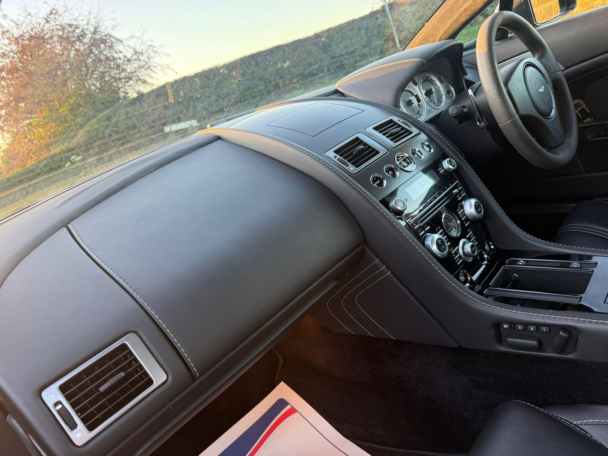 Aston Martin Vantage