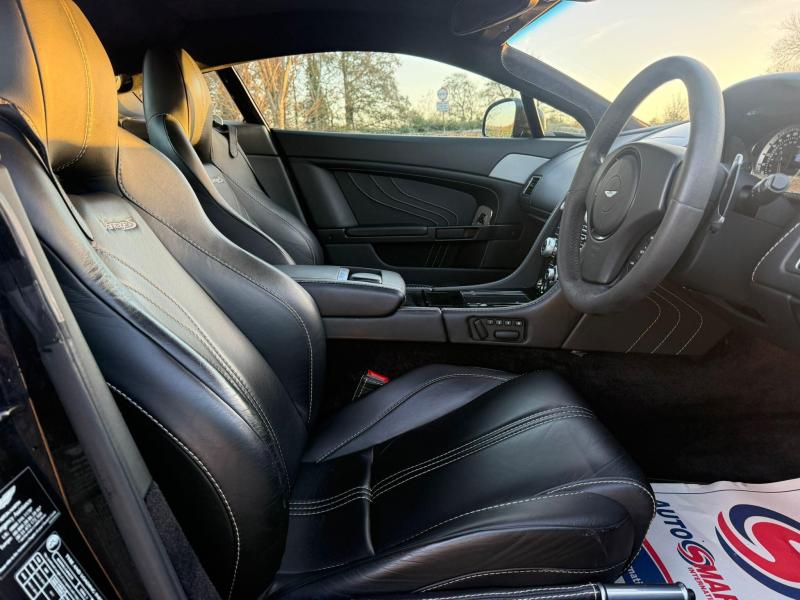 Aston Martin Vantage