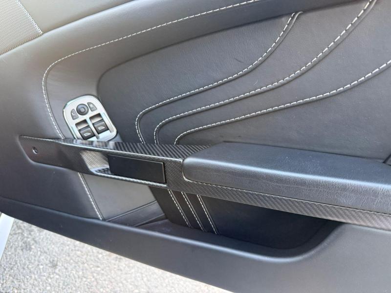 Aston Martin Vantage