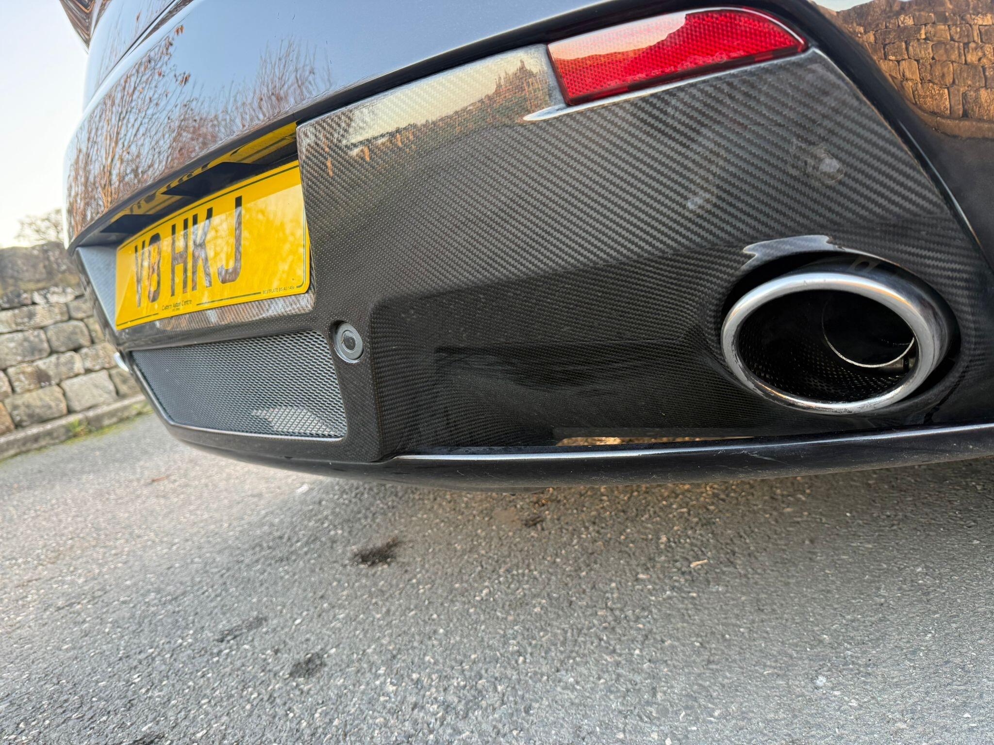 Aston Martin Vantage