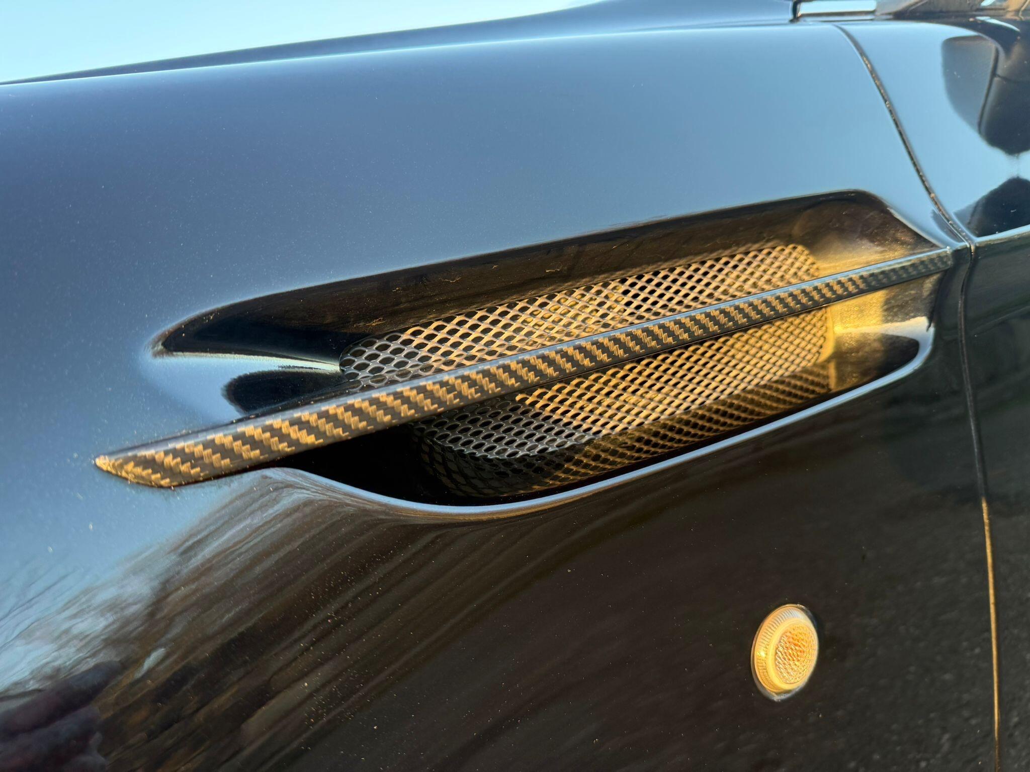 Aston Martin Vantage