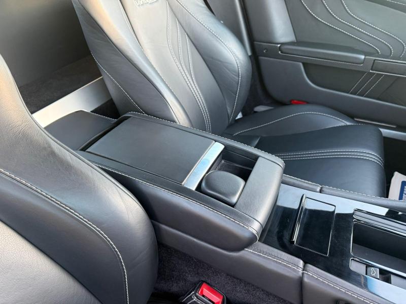 Aston Martin Vantage