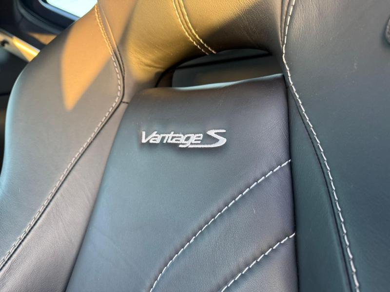 Aston Martin Vantage