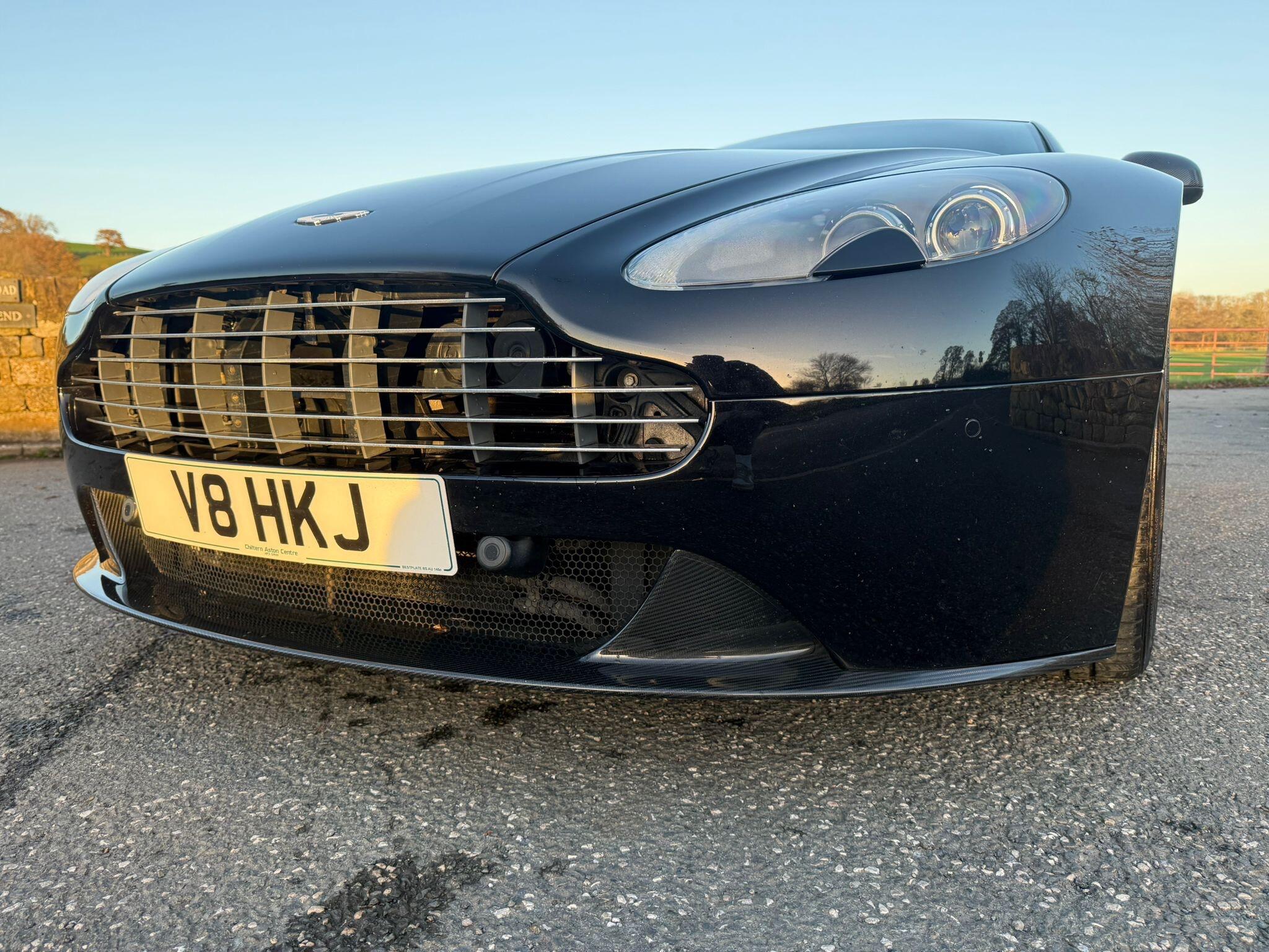 Aston Martin Vantage