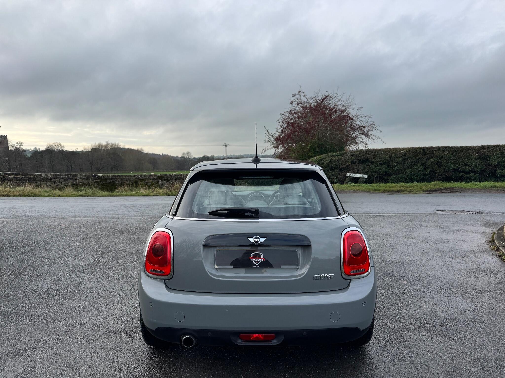 Mini Hatch
