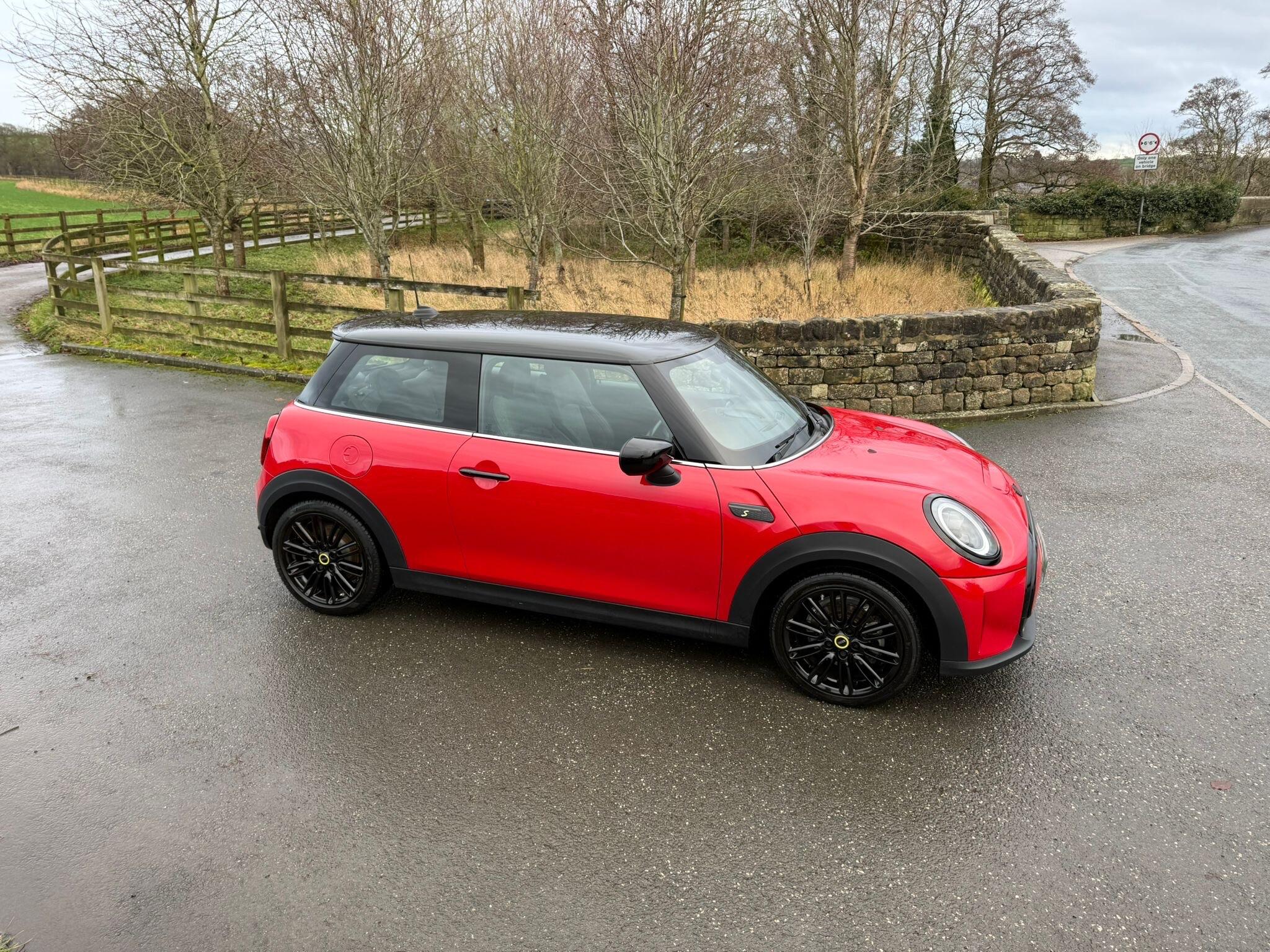 Mini Electric Hatch