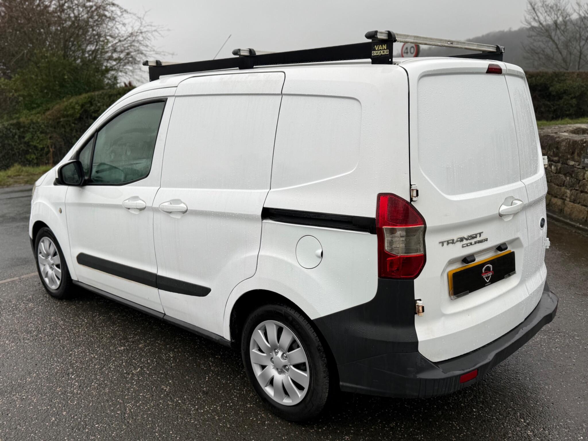 Ford Transit Courier