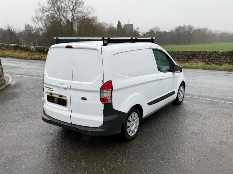 Ford Transit Courier